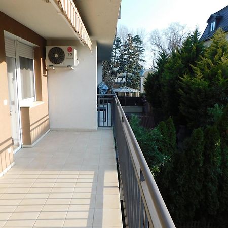 Kohl Wellness Apartman Шіофок Екстер'єр фото