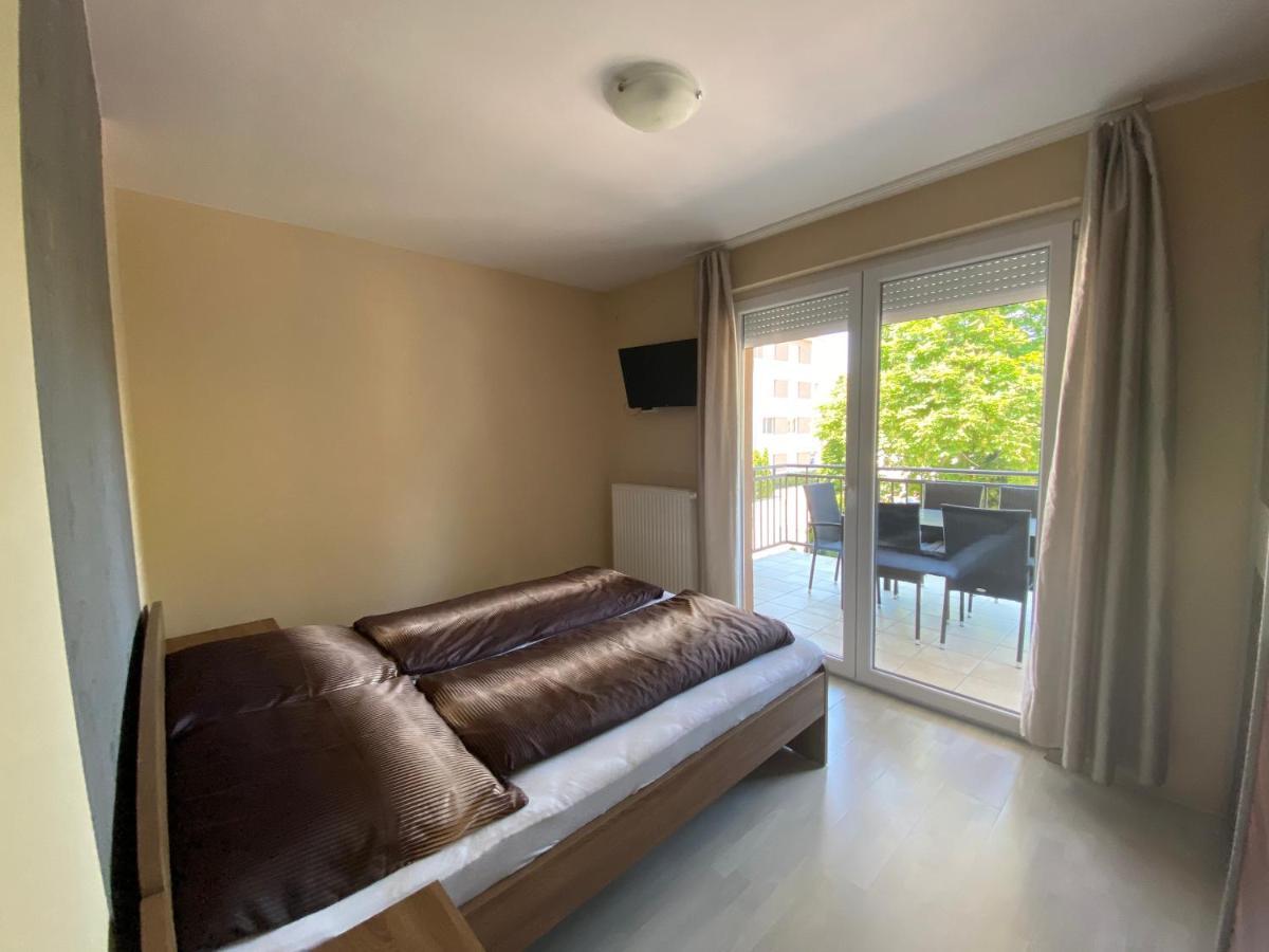 Kohl Wellness Apartman Шіофок Екстер'єр фото